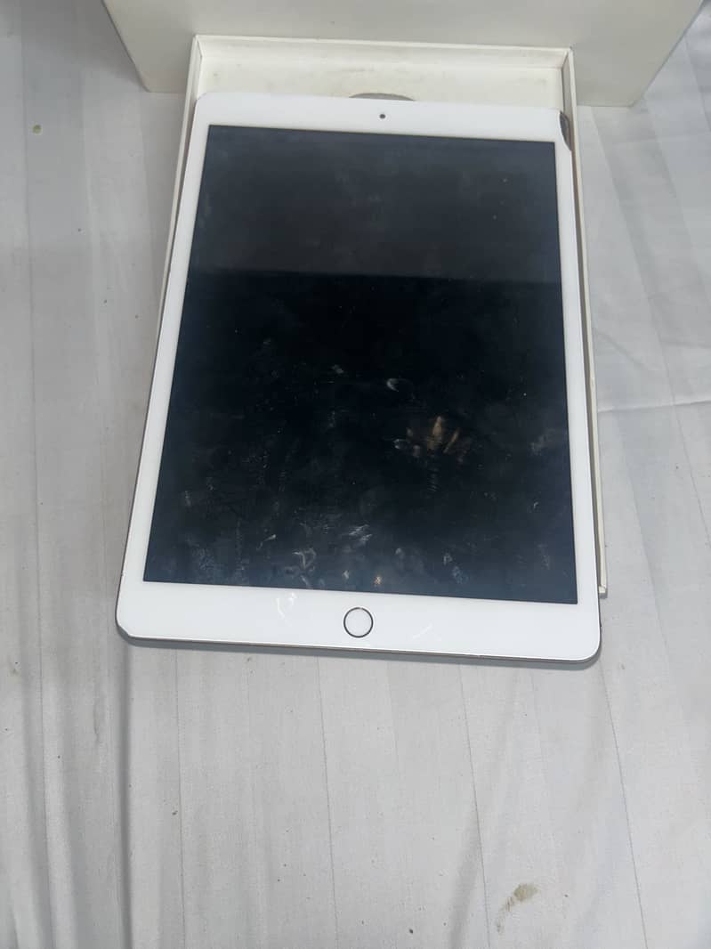 iPad 7 gen 0
