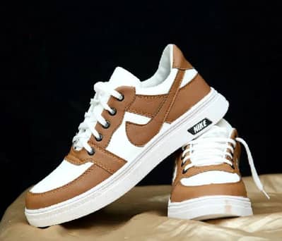 New Nike shoes 100% quality Kay saat