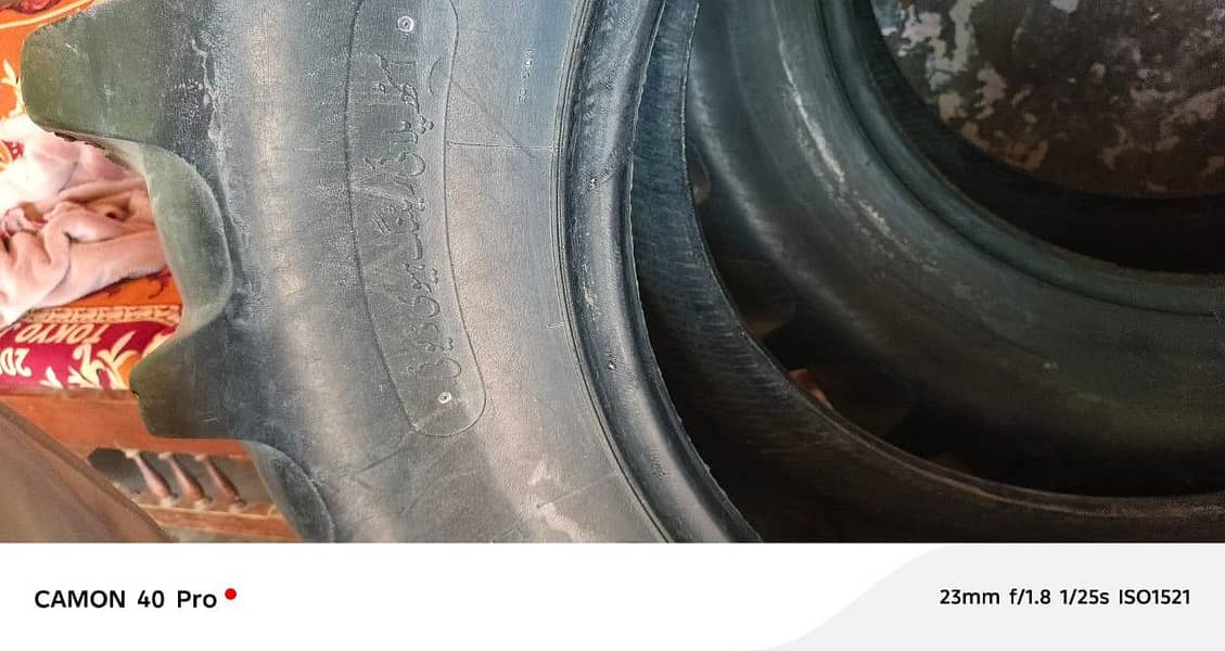 ٹریکٹر 385 کے ٹائر فار سیل 4