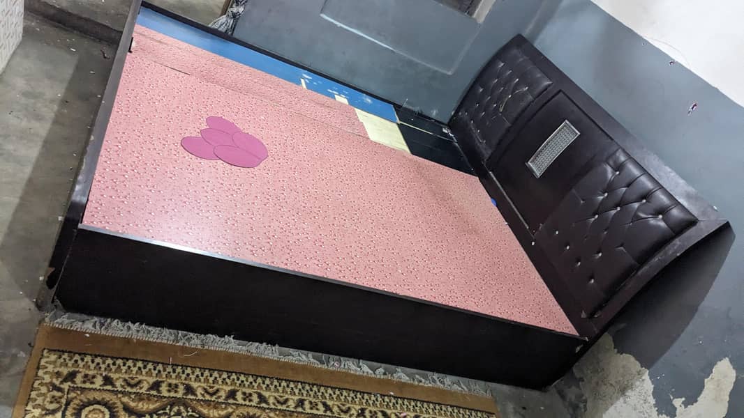 bed without metress 2