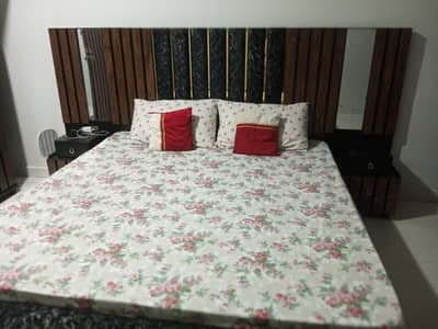 Bedroom set