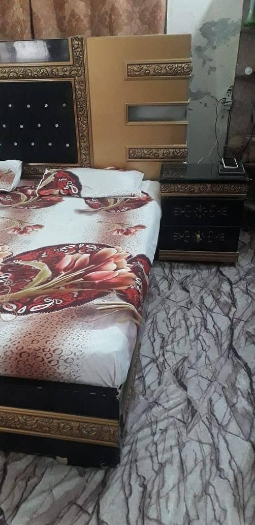 Complete Bed Set Side Tables  & Dressing Table 1