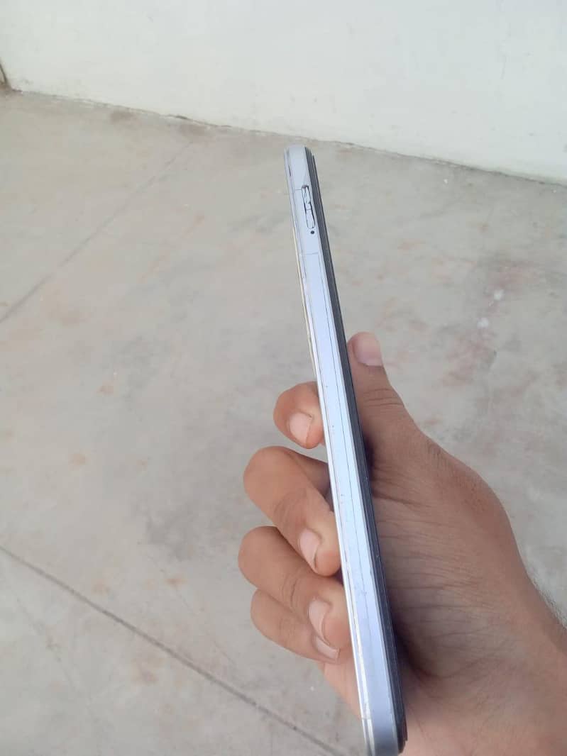 Infinix note 12 8+8GB Ram 256GB memory 6