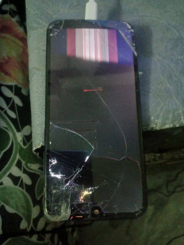 Moto e6s (panel damaged) 6