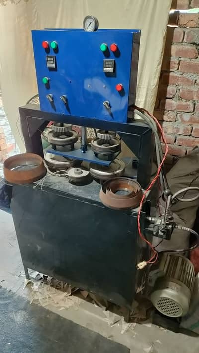 Paper plate moulding machine for sale in good condition