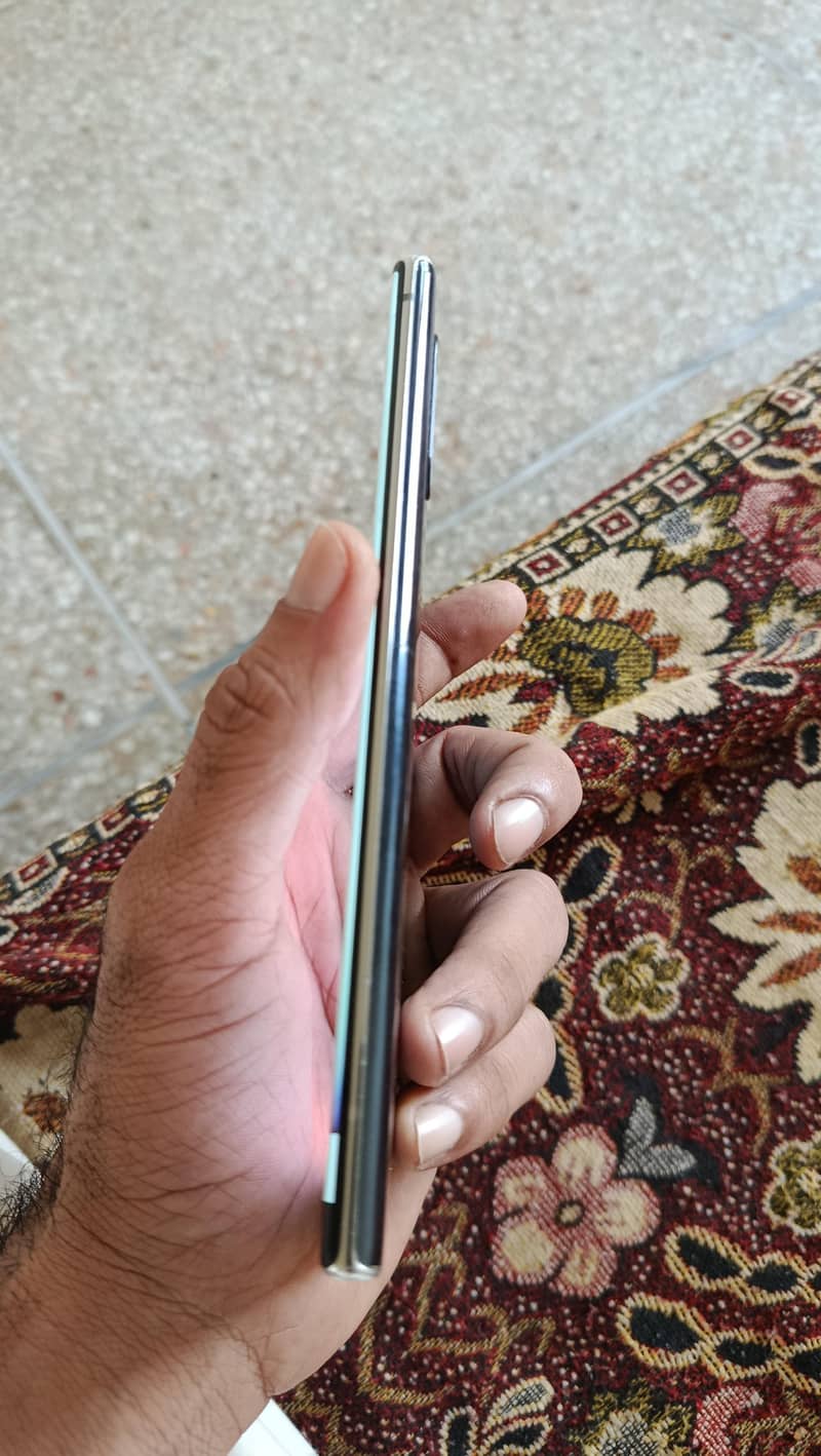 note 10 plus 3