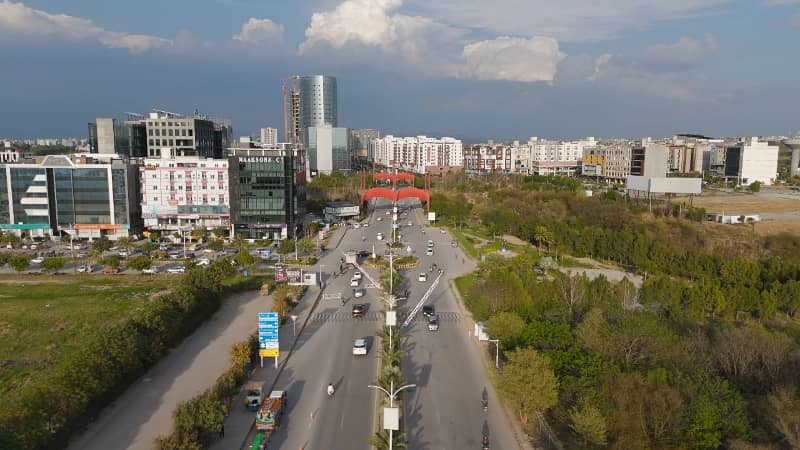 4 Kanal Developed Plot For Sale In Block E In Gulberg Greens Islamabad 21