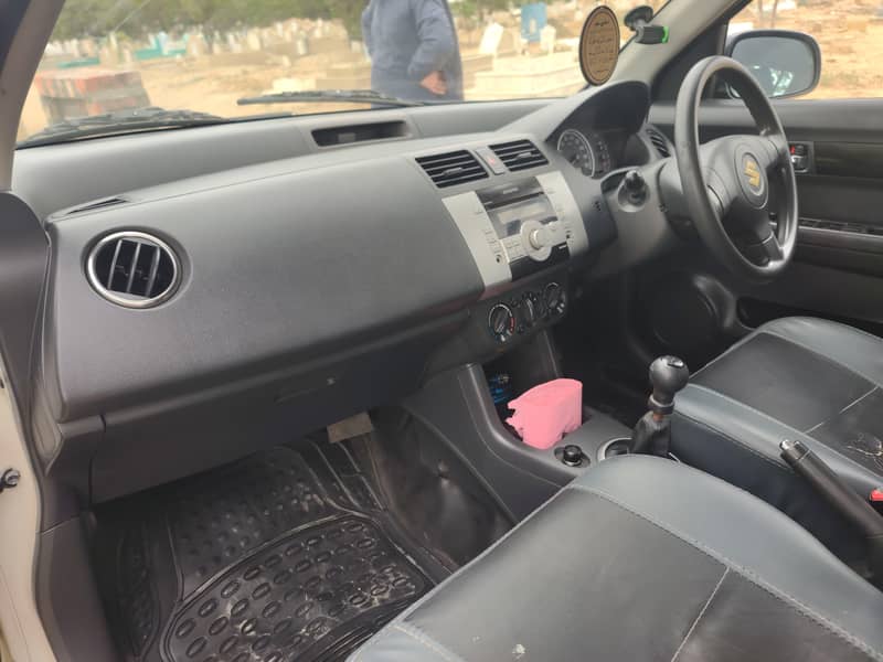 Suzuki Swift | Swift 2016 | Swift Dlx 2016 | Suzuki Car 17