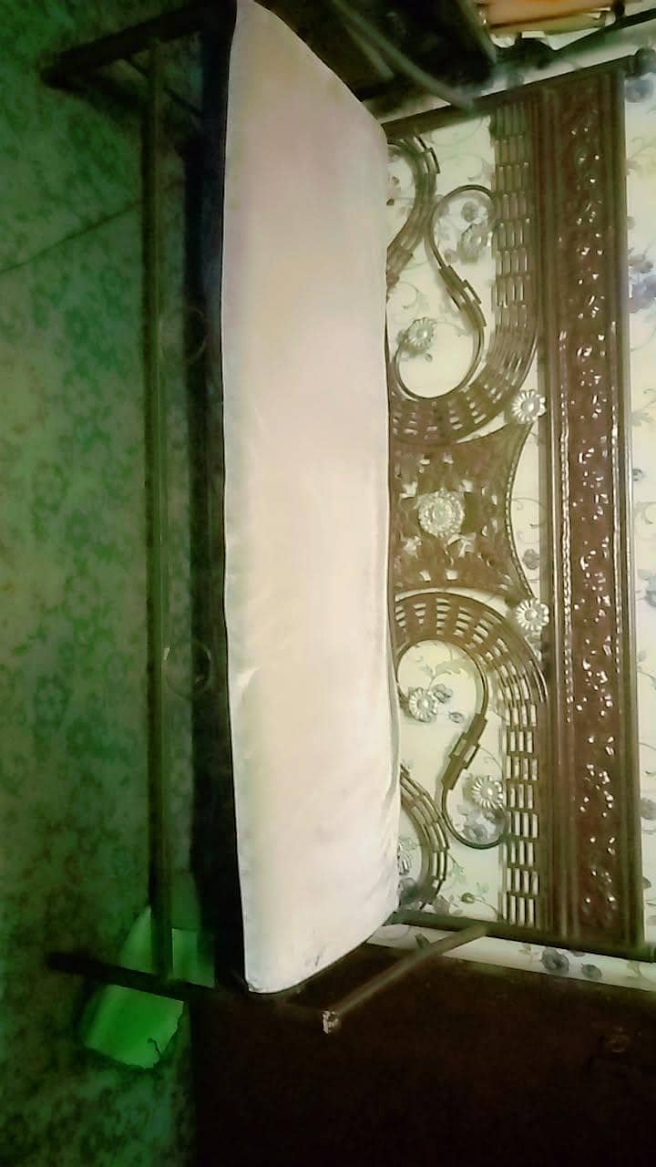 iron sofa 1