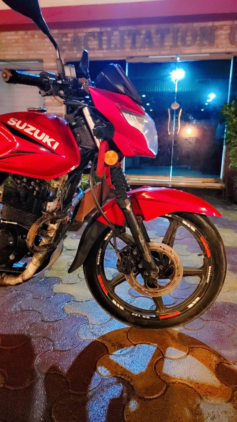 Suzuki GR 150 17