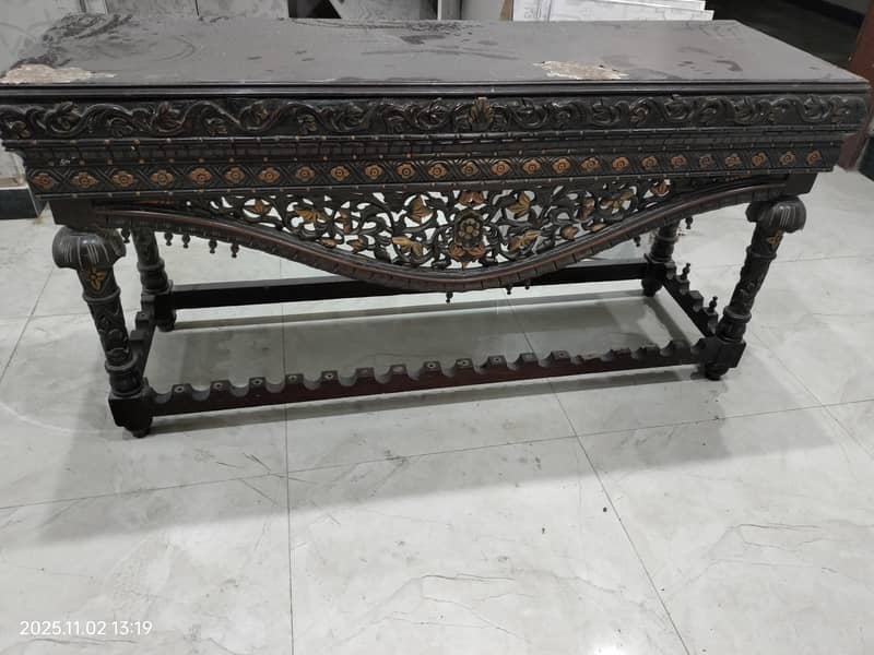 console Mirror and table 1