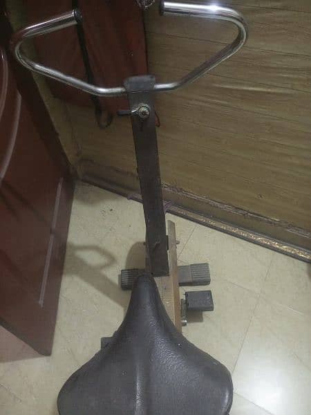 Exercise Bike Solid Made Heavy Duty 1