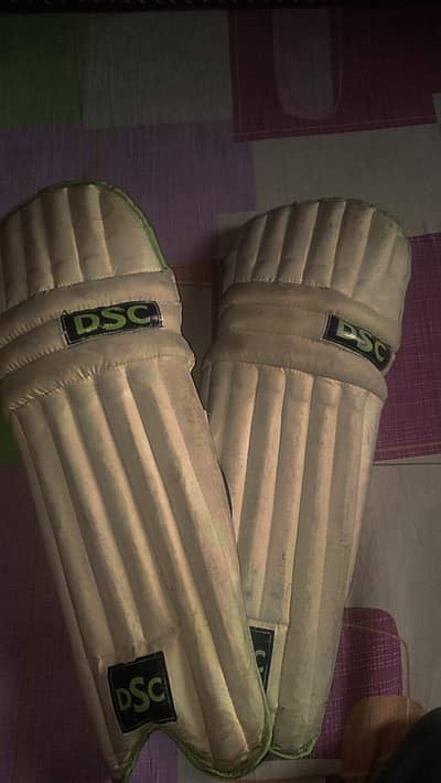 Circket batting Pads for 9-10 year old kids