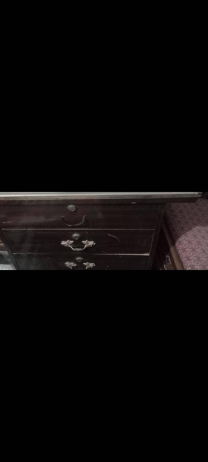 TV Trolley 0