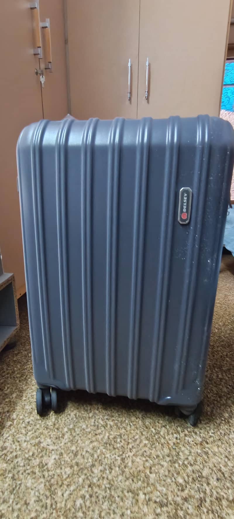suit case imported 0