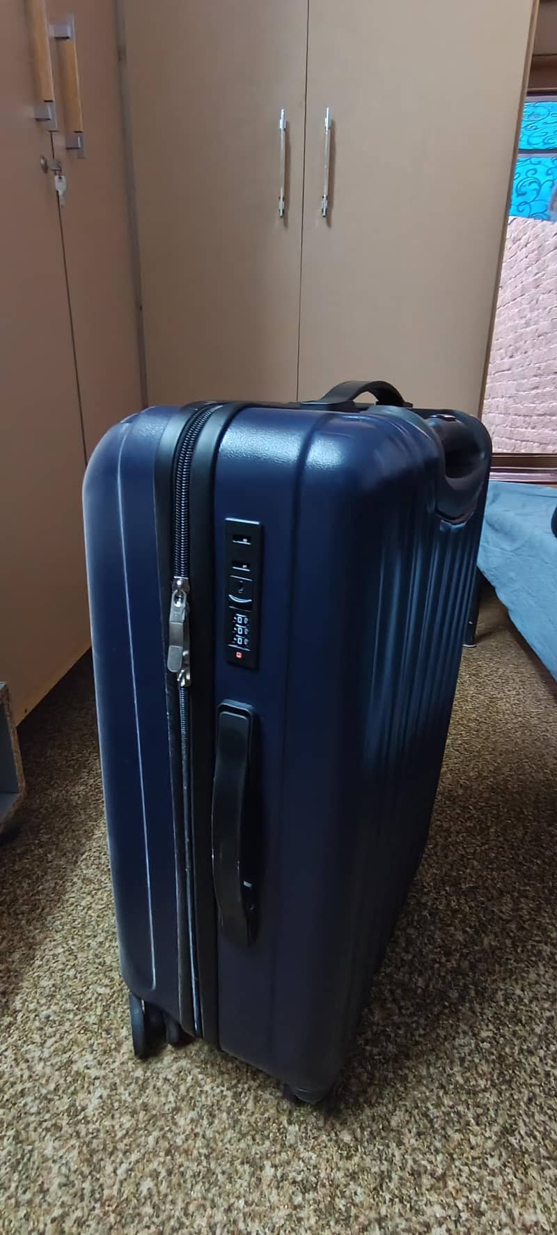 suit case imported 1