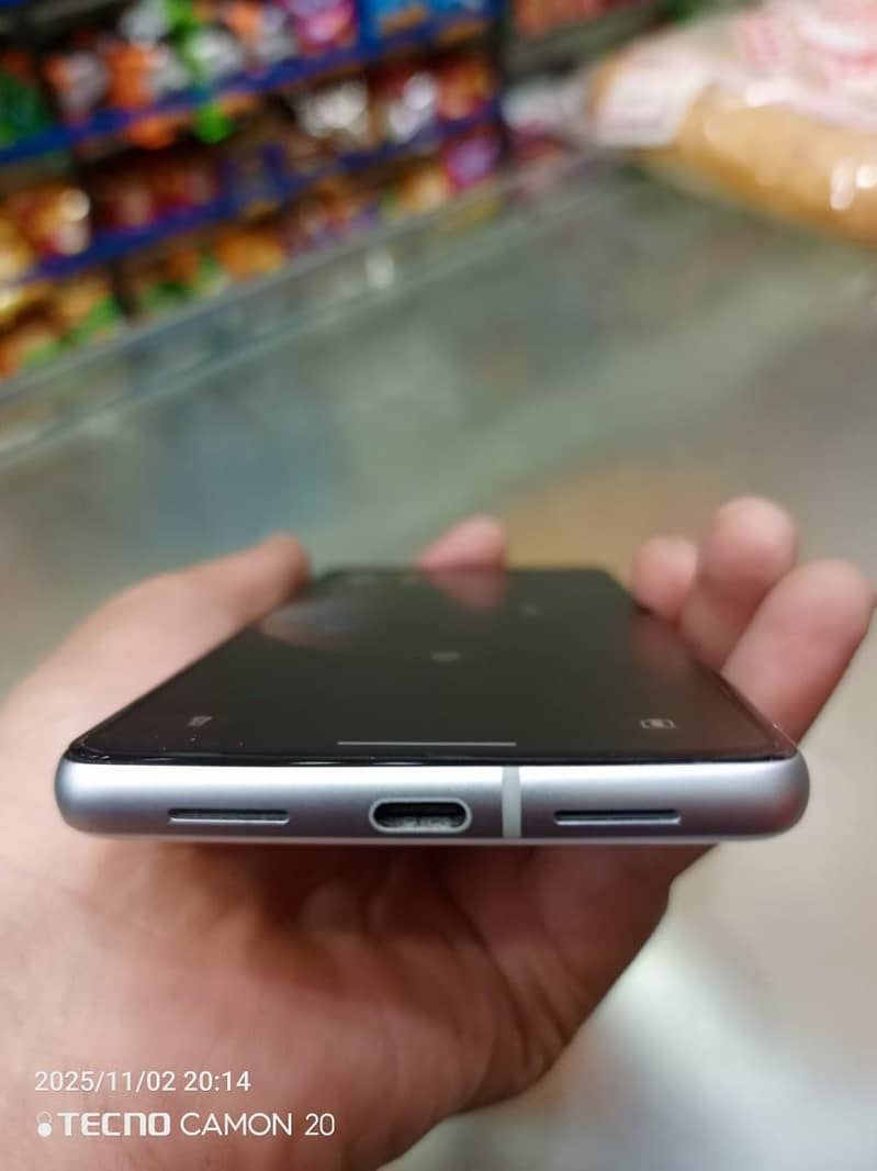 Google Pixel 7 10/10 Condition 3