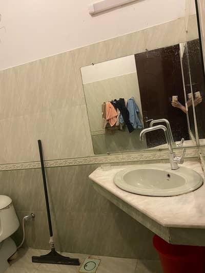 luxury well furnished room