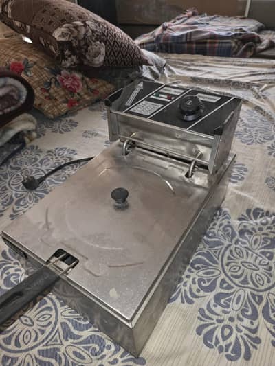 Electric 8Liter fryer