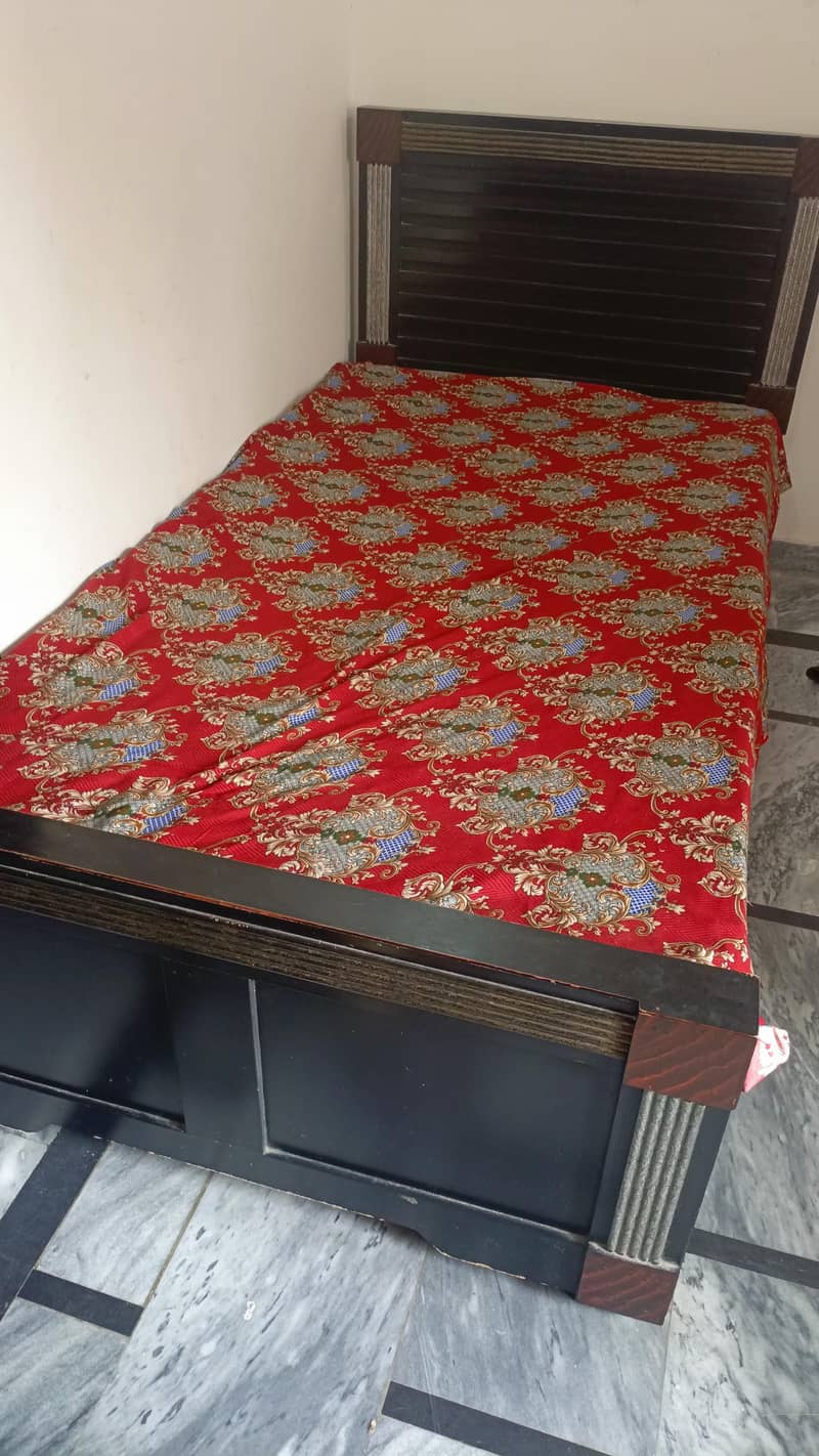 2 singal beds 1