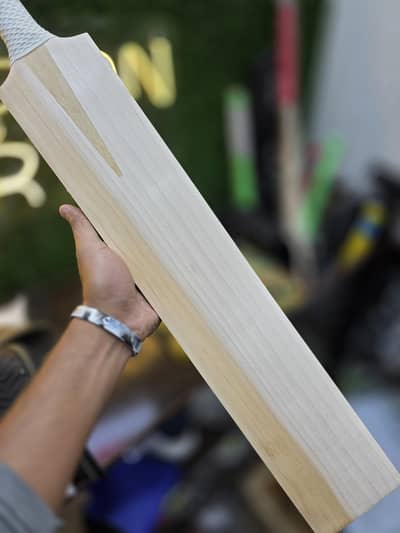 CA/MB/HS CRICKET BATS PLAIN (FACTORY STOCK) Grade 1 English Willo