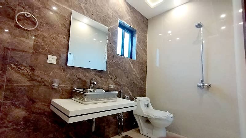 A Stunning House Is Up For Grabs In Lake City - Sector M7 - Block C Lahore 11
