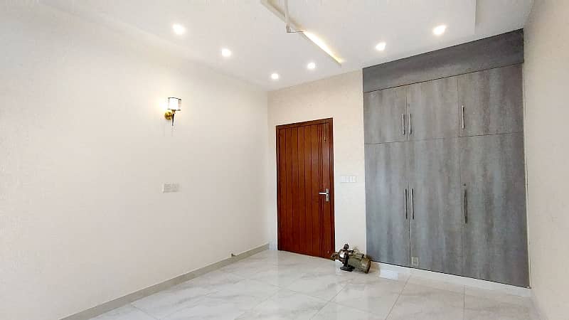 A Stunning House Is Up For Grabs In Lake City - Sector M7 - Block C Lahore 14