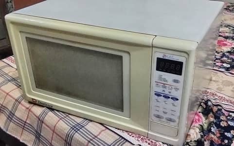 Dawlance Microwave oven DW 180-G for sale
