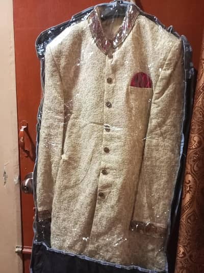sherwani with kulla khussy