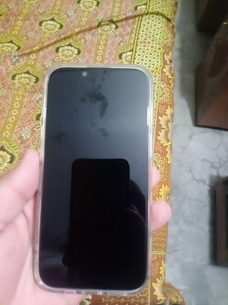 Iphone 13 jv 0