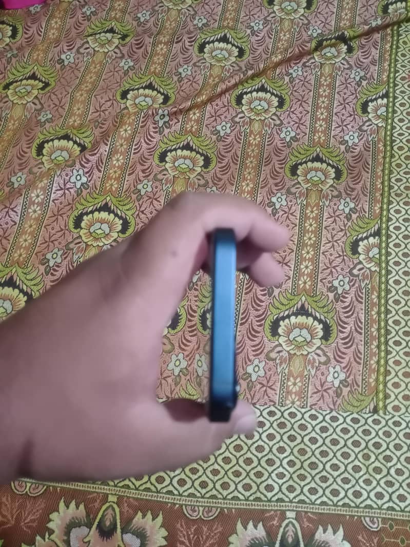 Iphone 13 jv 5