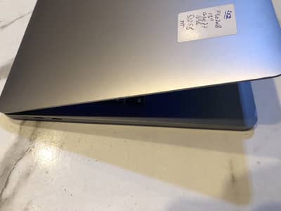 Apple MacBook Pro 2018 | 13 Inch | 2TB SSD | Limited 4 Days Deal