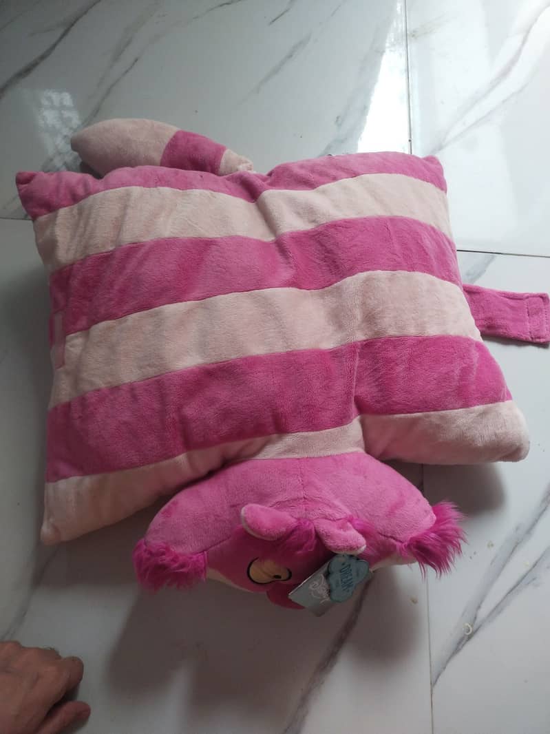 Disney character foldable  pillow 3
