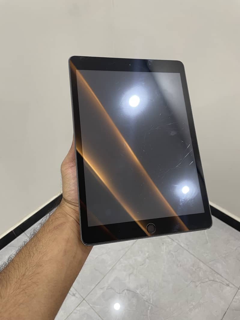 iPad 9th Generation 4