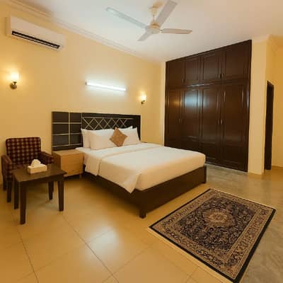 03271505195. Whatsapp. /Furnished/Male/Female/Hourly/Monthly/D Ground