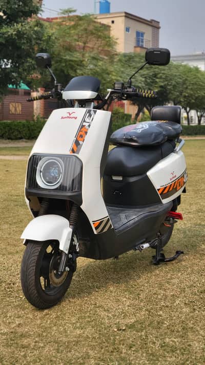 Electric Scooter Scooty Electric Bike for sale in Lahore Pakistan