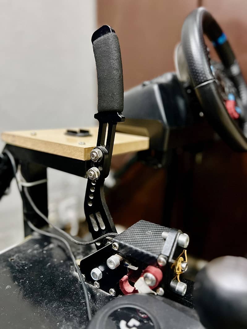 Logitech G29 - Racing Simulator 5