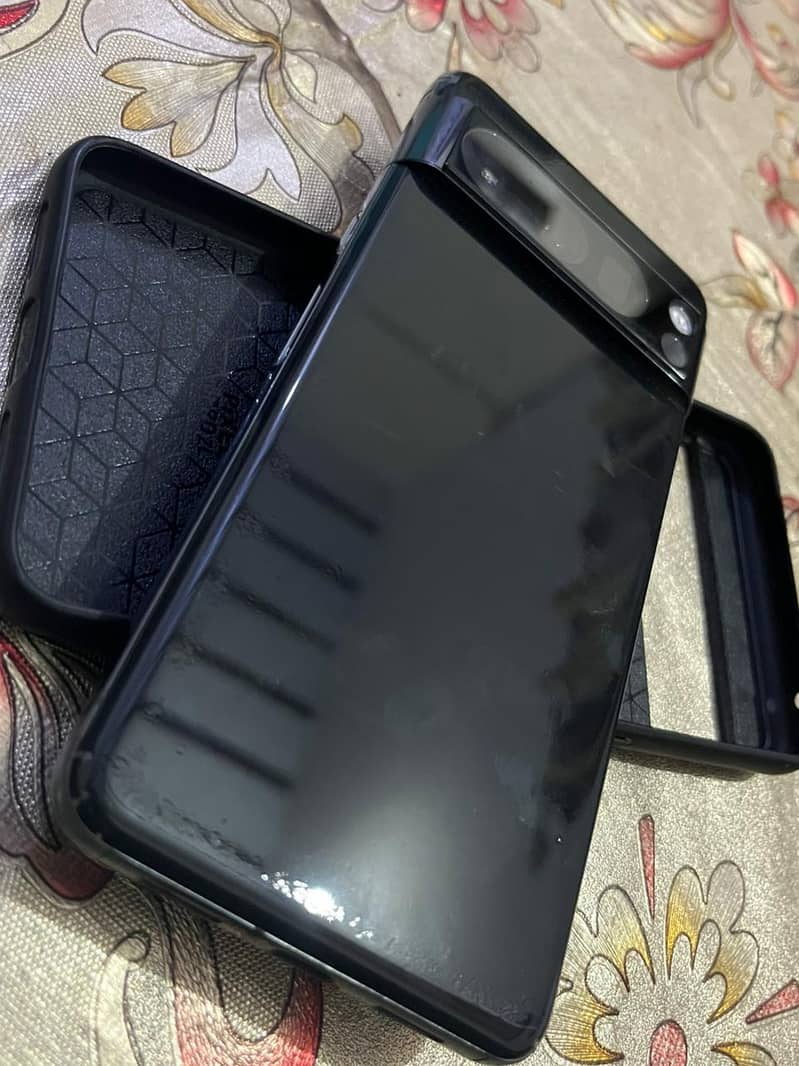 Google Pixel 8 Pro 7