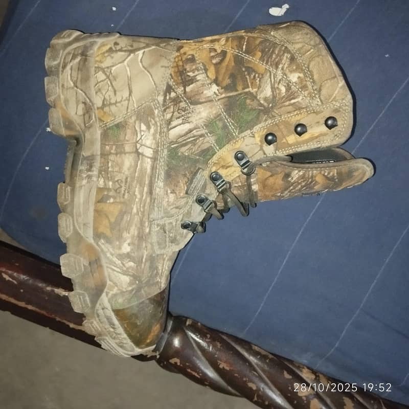 hunting shoes 1