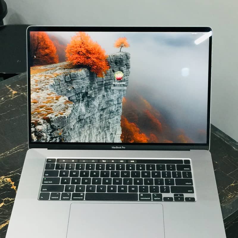 APPLE MACBOOK PRO 2019 CORE I9 WITH 16'' INCHES DISPLAY 7