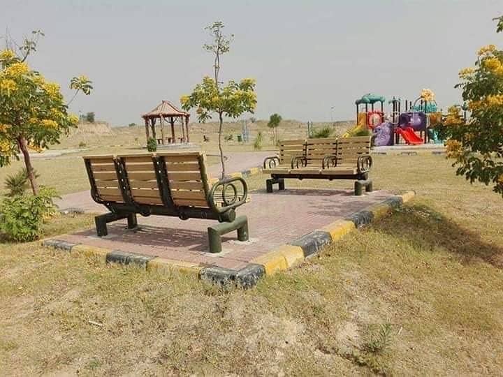 50 _90 = 20 Marla Plot For Sale in Block G B-17 1