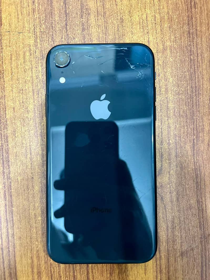 Apple iPhone XR 0