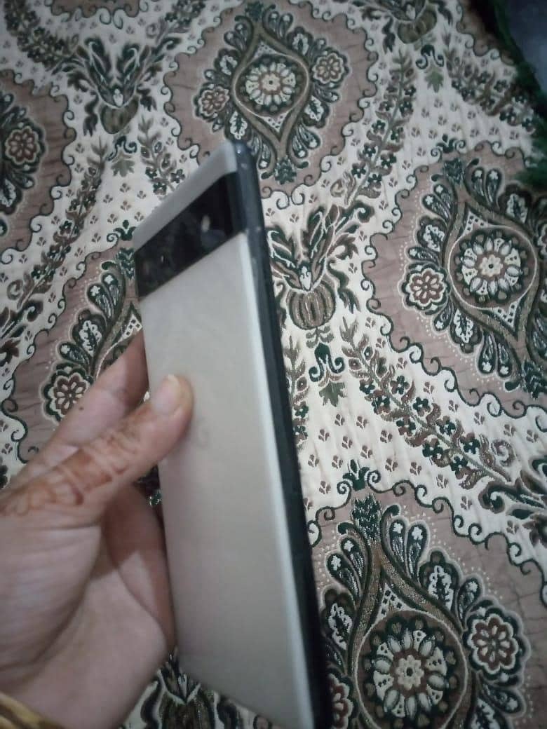 Google Pixel 6a Approved 1