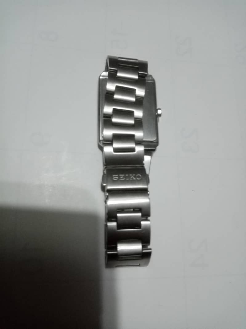 Seiko 4