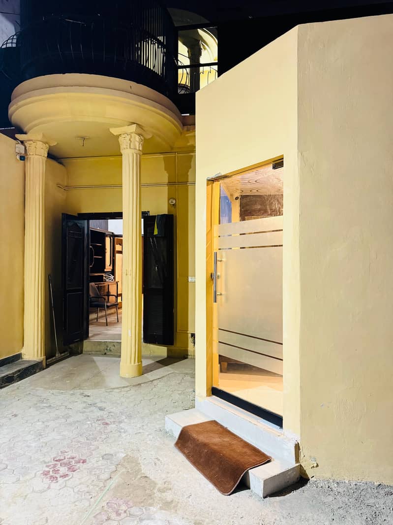 Chohan Executive Boys Hostel's 2