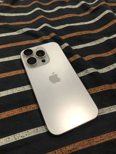 iphone 16 pro desert