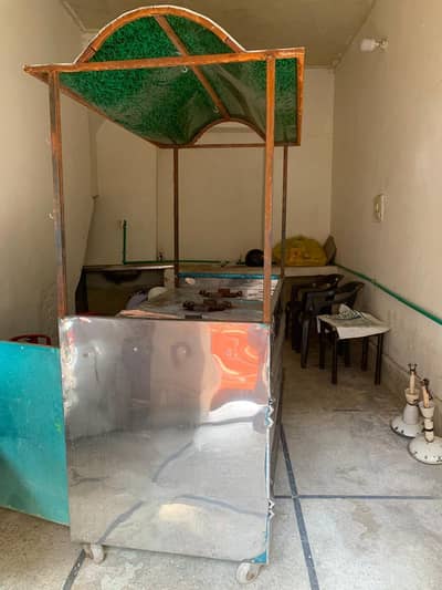 Counter with one stove