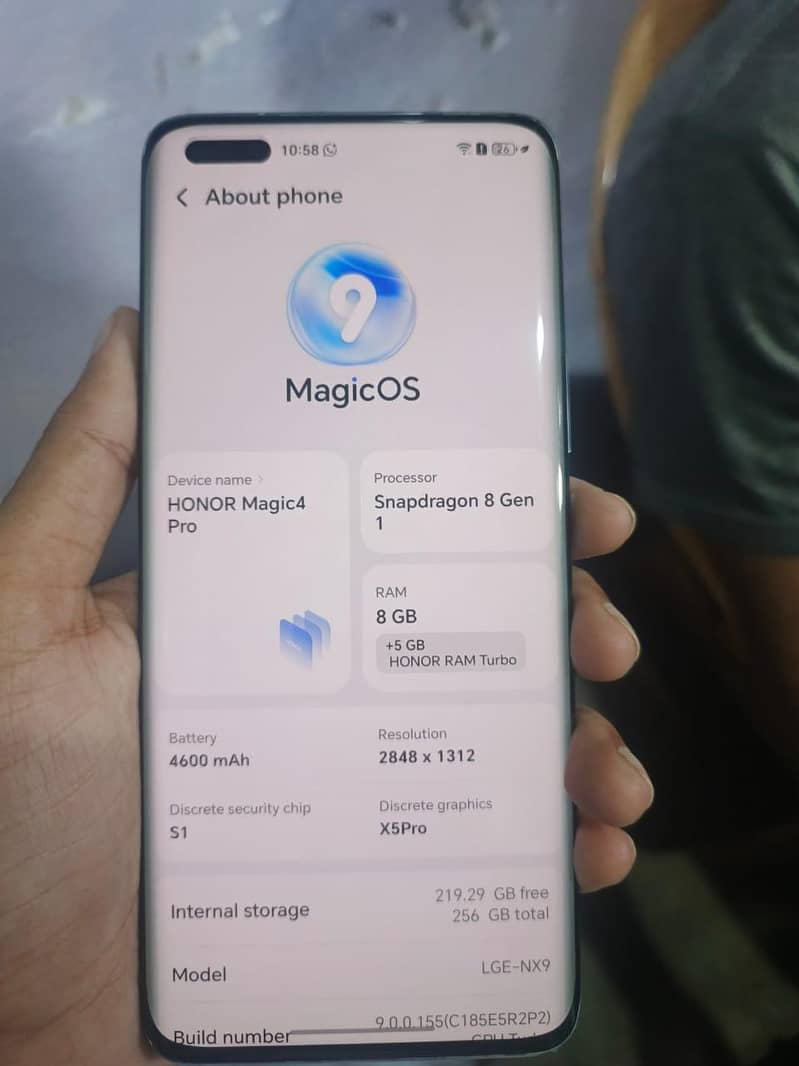 Honor magic 4 pro 4