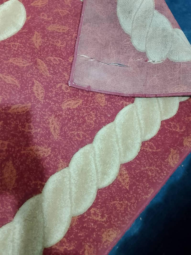 center carpet 4