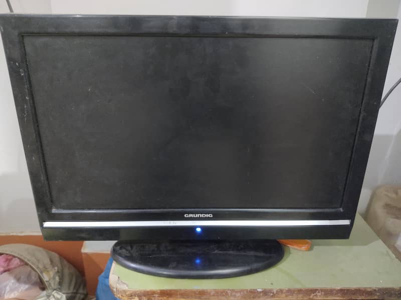 TV lcd 19" 3